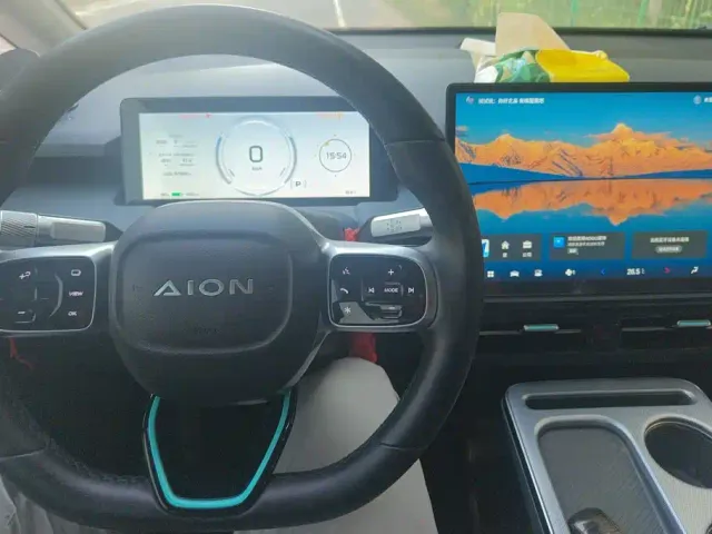 GAC Aion Y — Фото автомобиля 12