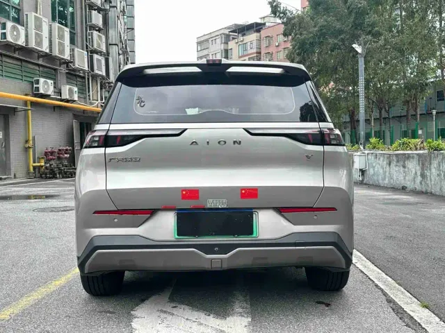GAC Aion Y — Фото автомобиля 4