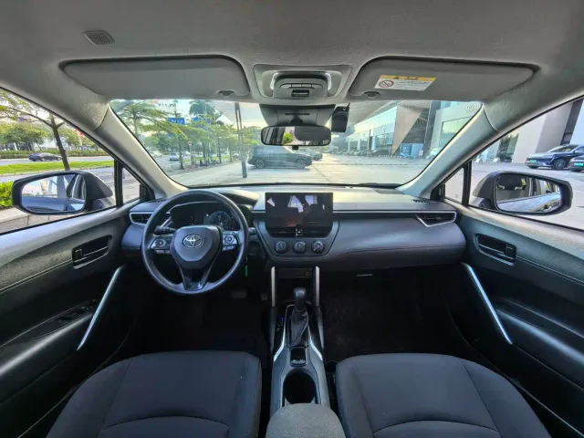 Toyota Corolla Cross — Фото автомобиля 12