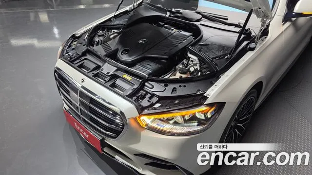 Mercedes-Benz S-Class — Фото автомобиля 6