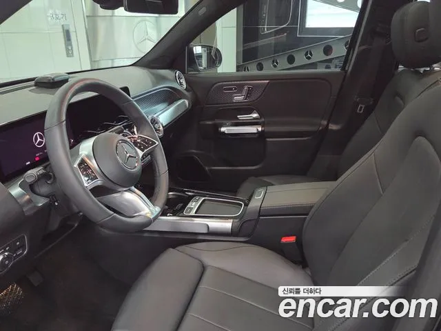 Mercedes-Benz EQB — Фото автомобиля 18