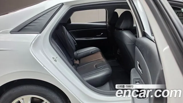 Hyundai Avante — Фото автомобиля 17