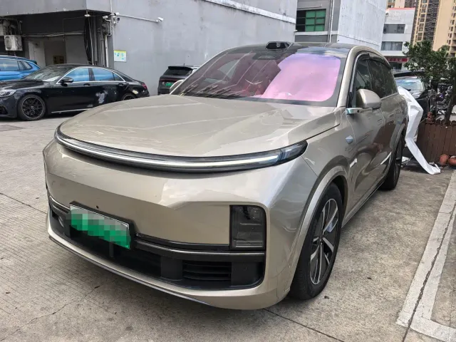Фотография автомобиля — Li Auto L8