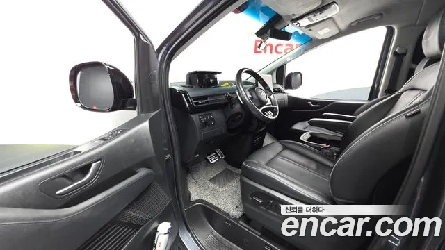 Hyundai Staria — Фото автомобиля 14