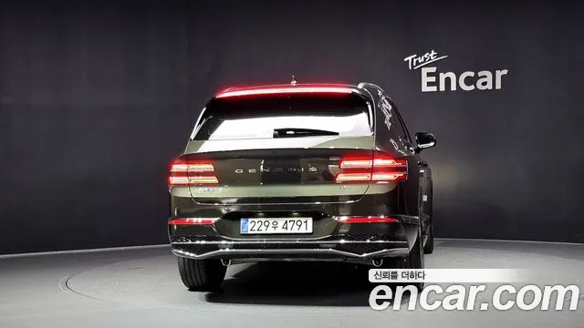Genesis GV80 2.5T Бензин AWD — Фото автомобиля 3