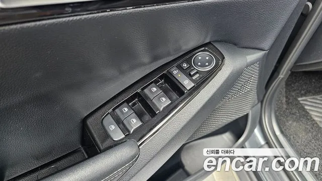 Kia Seltos New — Фото автомобиля 29