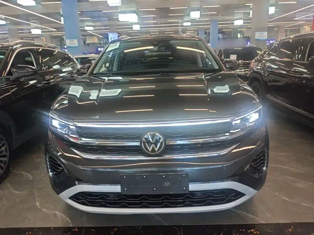 Volkswagen Talagon — Фото автомобиля 2