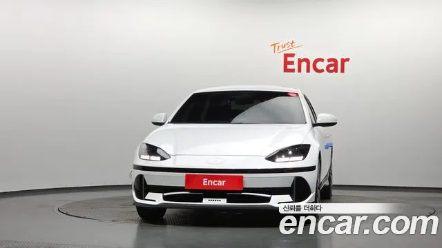 Hyundai Ioniq 6 — Фото автомобиля 3