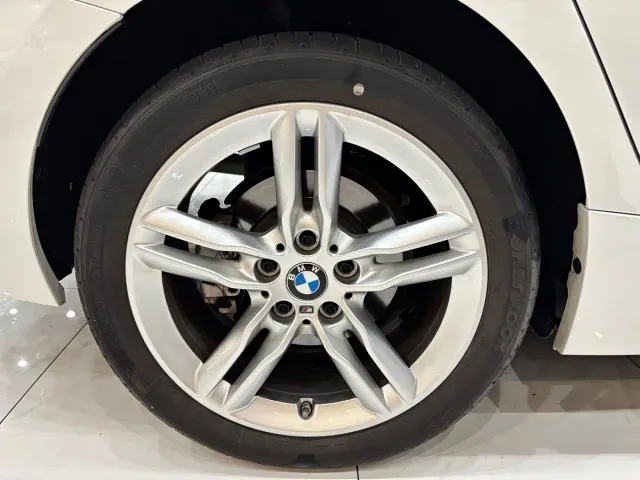 BMW 1 Series — Фото автомобиля 19