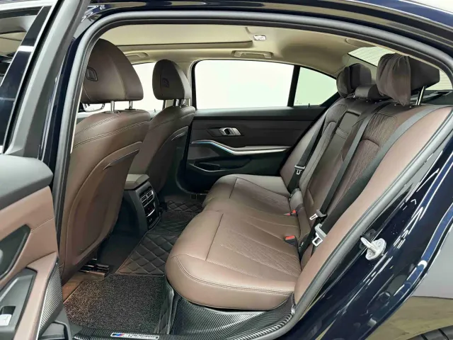 BMW 3 Series — Фото автомобиля 14