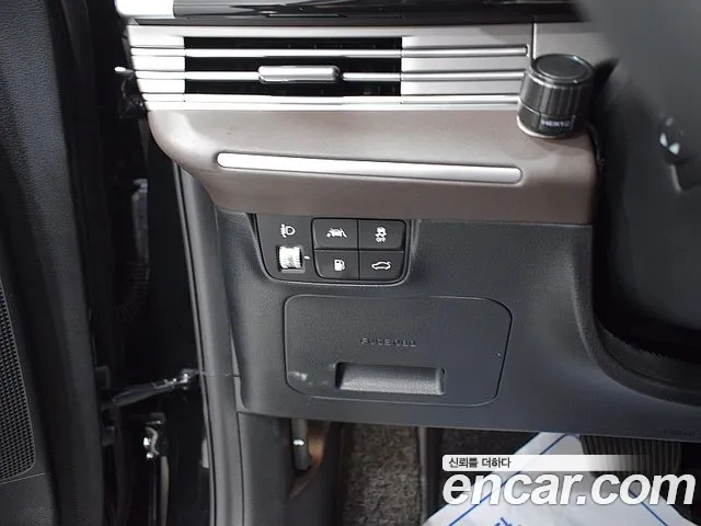 Hyundai Grandeur Новый Grandeur IG 3.0 LPi (Для проката) — Фото автомобиля 13