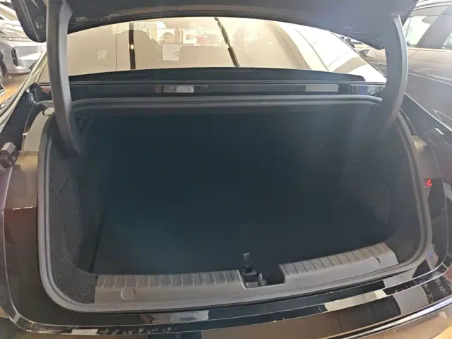 Geely Galaxy Xingyao 8 — Фото автомобиля 18