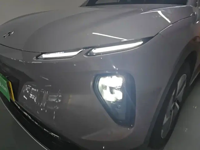 Nio EC6 — Фото автомобиля 17