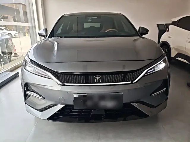 BYD Song L EV — Фото автомобиля 2