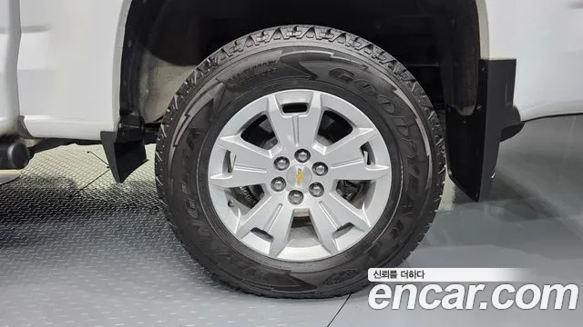 Chevrolet Colorado Real — Фото автомобиля 6