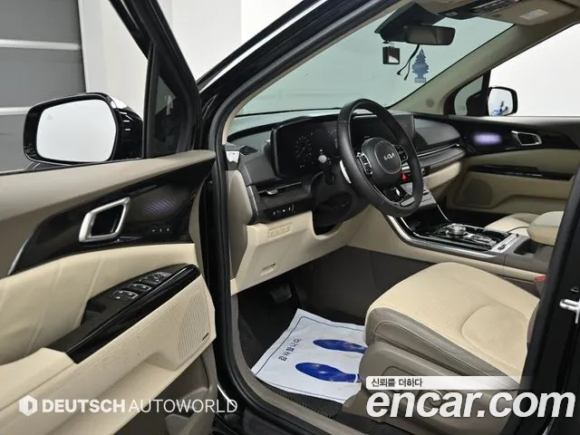 Kia Canival Carnival 4 поколение Бензин 4 места Hi-Limousine (Спецкузов) — Фото автомобиля 11
