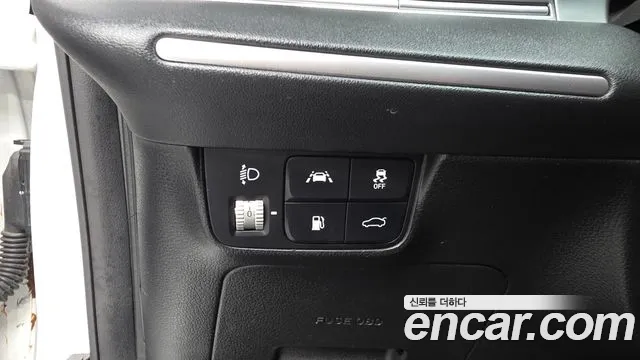 Hyundai Grandeur Новый Grandeur IG — Фото автомобиля 15