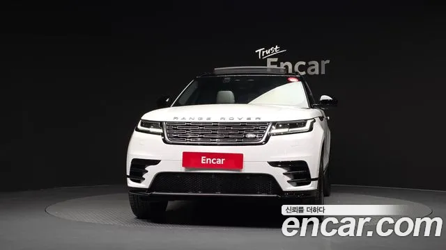 Land Rover Range Rover Velar — Фото автомобиля 3