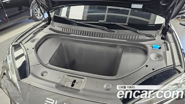 BYD Sealion 7 — Фото автомобиля 6