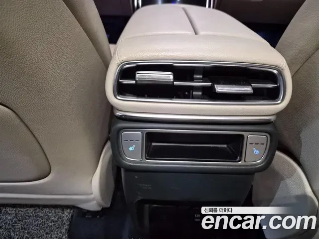 Genesis GV80 — Фото автомобиля 16