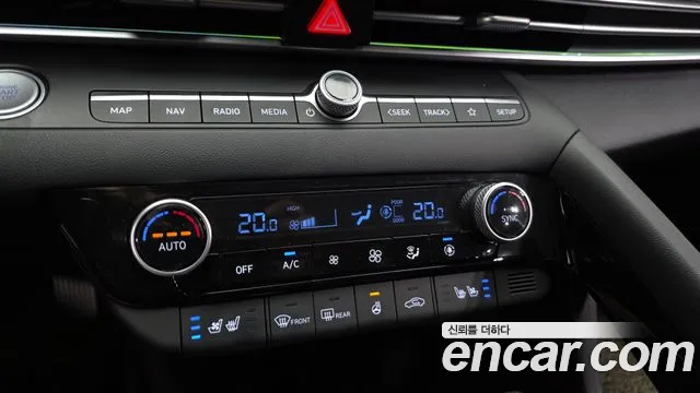 Hyundai AVANTE Avante (CN7) — Фото автомобиля 17