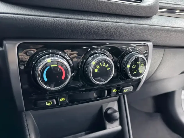 Toyota YARiS L Zhi Xuan — Фото автомобиля 11