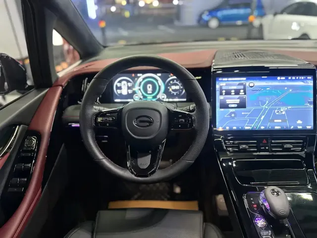 GAC Trumpchi M8 — Фото автомобиля 11