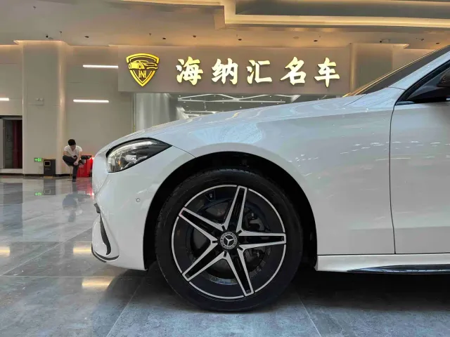Mercedes-Benz C-Class — Фото автомобиля 16