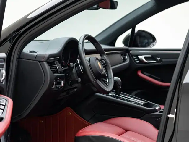 Porsche Macan — Фото автомобиля 9