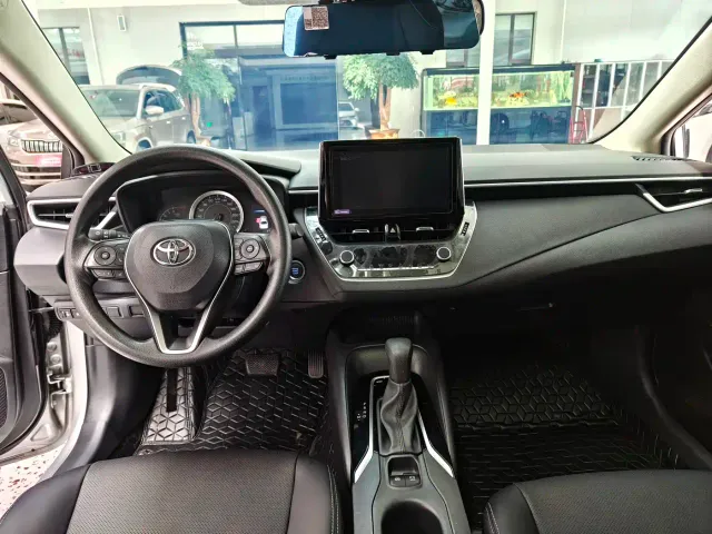 Toyota Corolla — Фото автомобиля 11