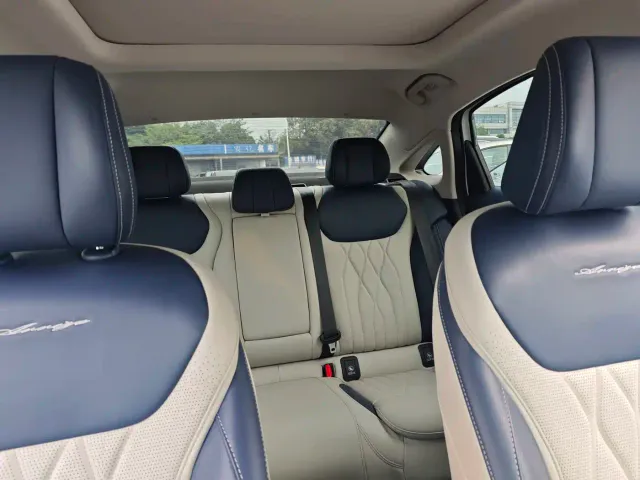 Chery Arrizo 8 — Фото автомобиля 11