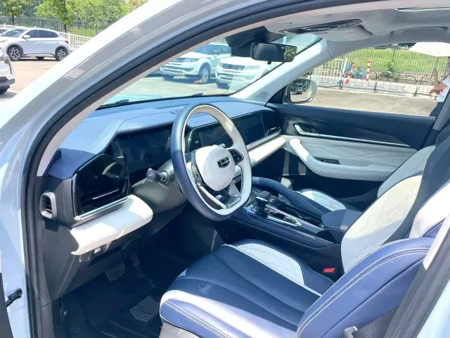 Geely Xingyue L — Фото автомобиля 6