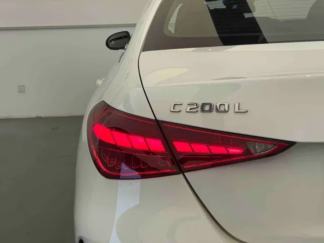 Mercedes-Benz C-Class — Фото автомобиля 5