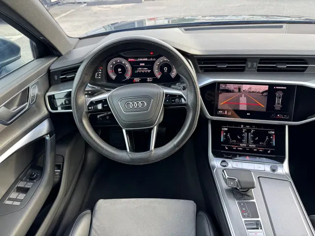 Audi A6L — Фото автомобиля 12