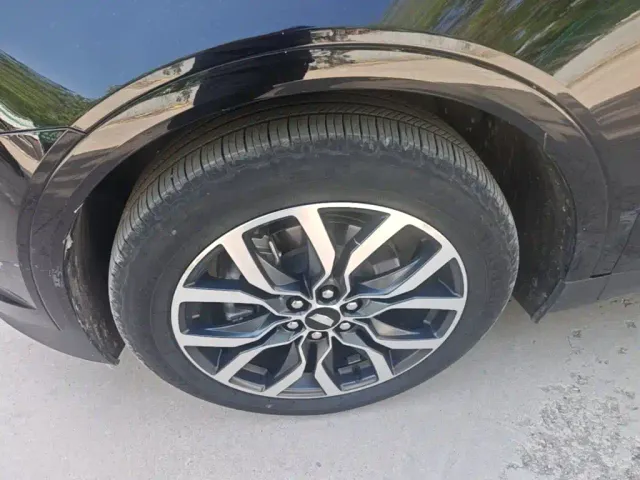 Cadillac XT5 — Фото автомобиля 24