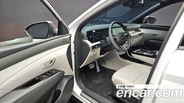 Hyundai Tucson Новый Tucson (NX4) Бензин 1.6 турбо 2WD — Фото автомобиля 11