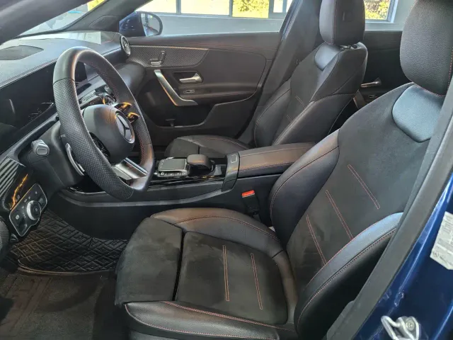 Mercedes-Benz A-Class — Фото автомобиля 13