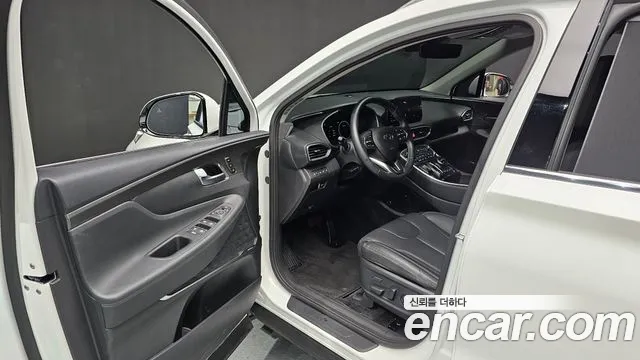Hyundai Santafe Новый Santa Fe — Фото автомобиля 10