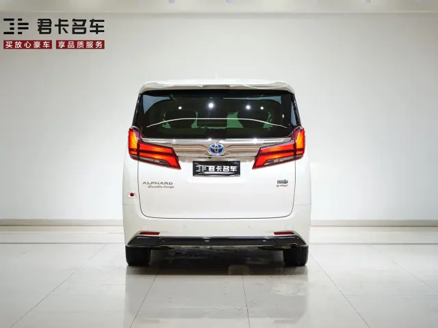 Toyota Alphard — Фото автомобиля 6