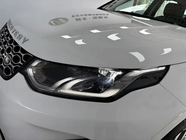 Land Rover Discovery Sport — Фото автомобиля 8