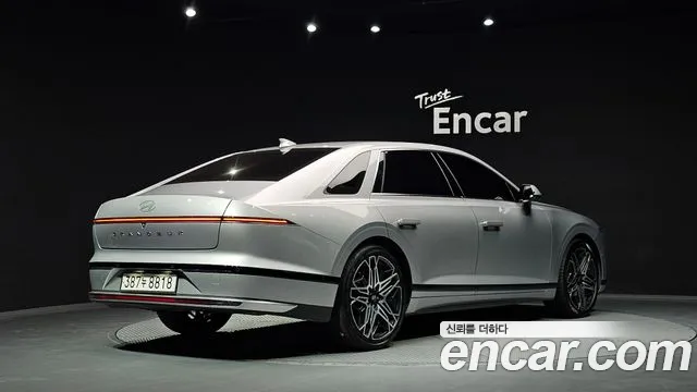 Hyundai Grandeur Grandeur (GN7) 2.5 Бензин 2WD — Фото автомобиля 2