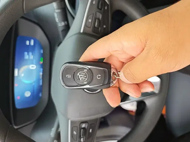Buick Velite 6 — Фото автомобиля 8