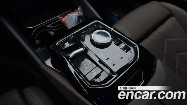 BMW 5 Series G60 — Фото автомобиля 12