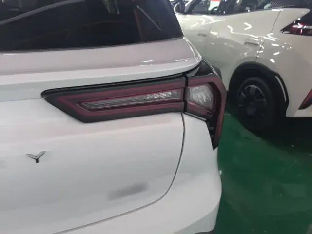 Geely Geometry E Firefly — Фото автомобиля 7