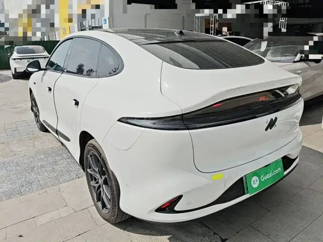 IM Motors LS6 — Фото автомобиля 4