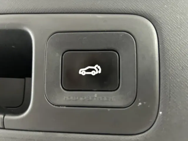 GAC Trumpchi M8 — Фото автомобиля 11