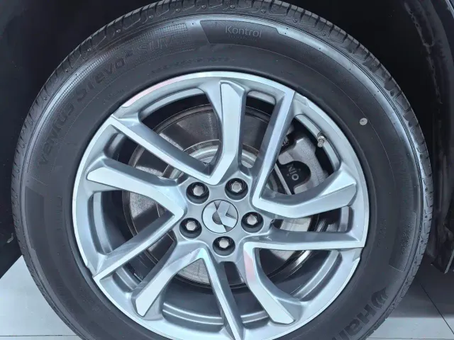 Nio EC6 — Фото автомобиля 12