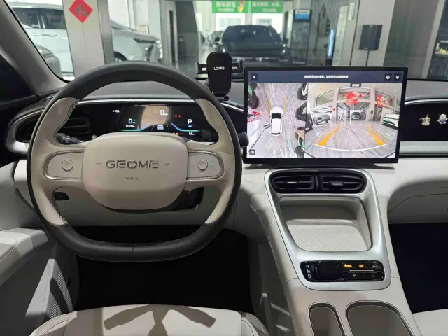 Geely Starry Wish — Фото автомобиля 12