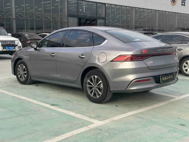 BYD Qin PLUS — Фото автомобиля 7