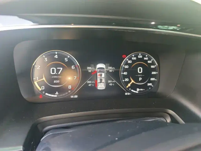 GAC Trumpchi M8 — Фото автомобиля 12